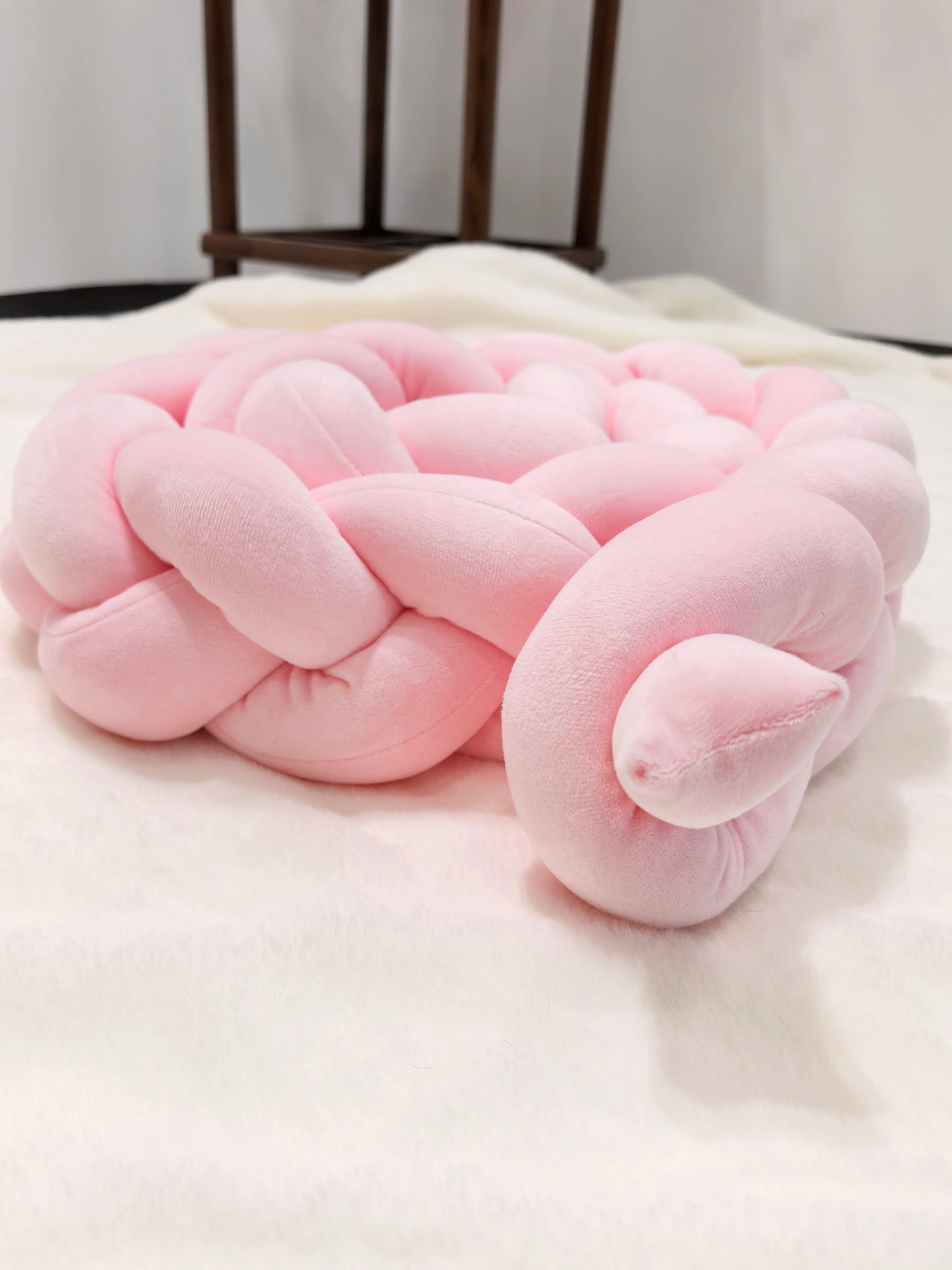 BABY BRAIDED KNOT CRIB  BUMPER