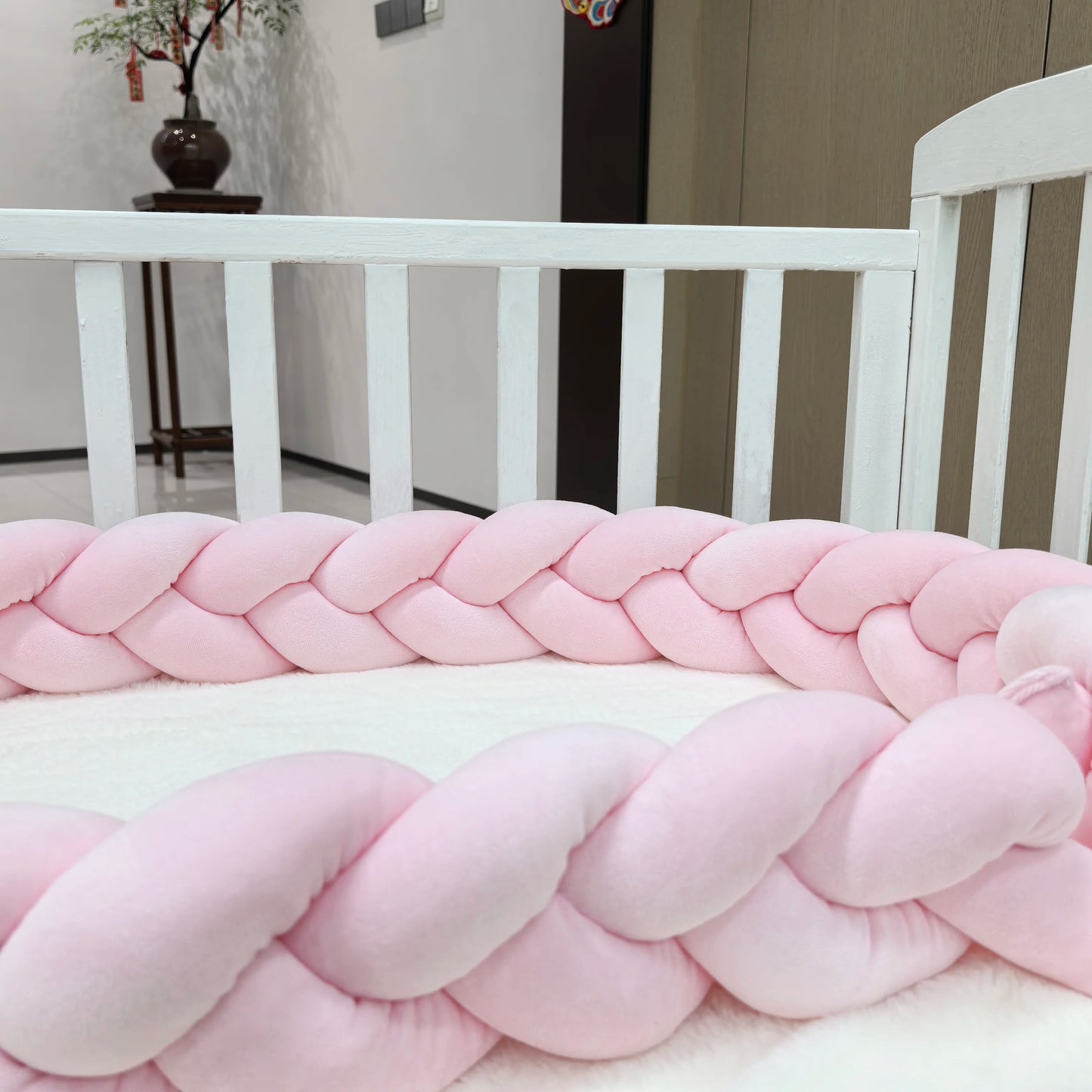 BABY BRAIDED KNOT CRIB  BUMPER