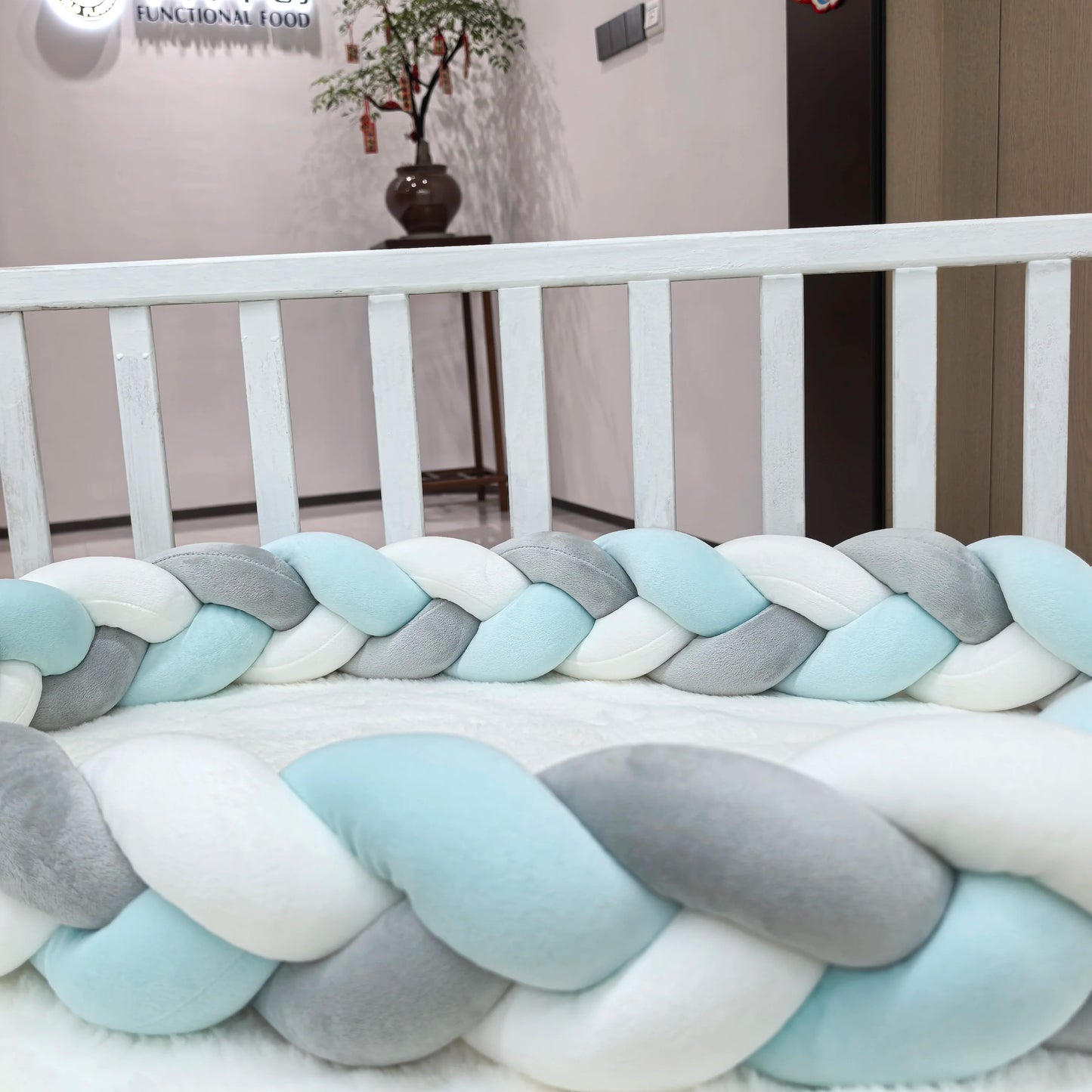 BABY BRAIDED KNOT CRIB  BUMPER