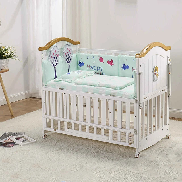 SOLID WOOD BABY CRIB FOR NEWBORN