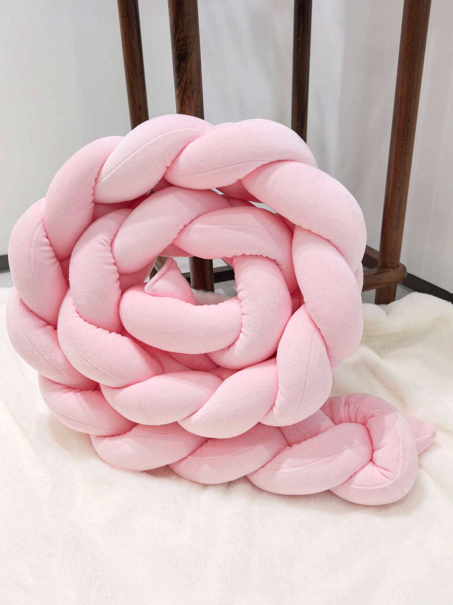 BABY BRAIDED KNOT CRIB  BUMPER
